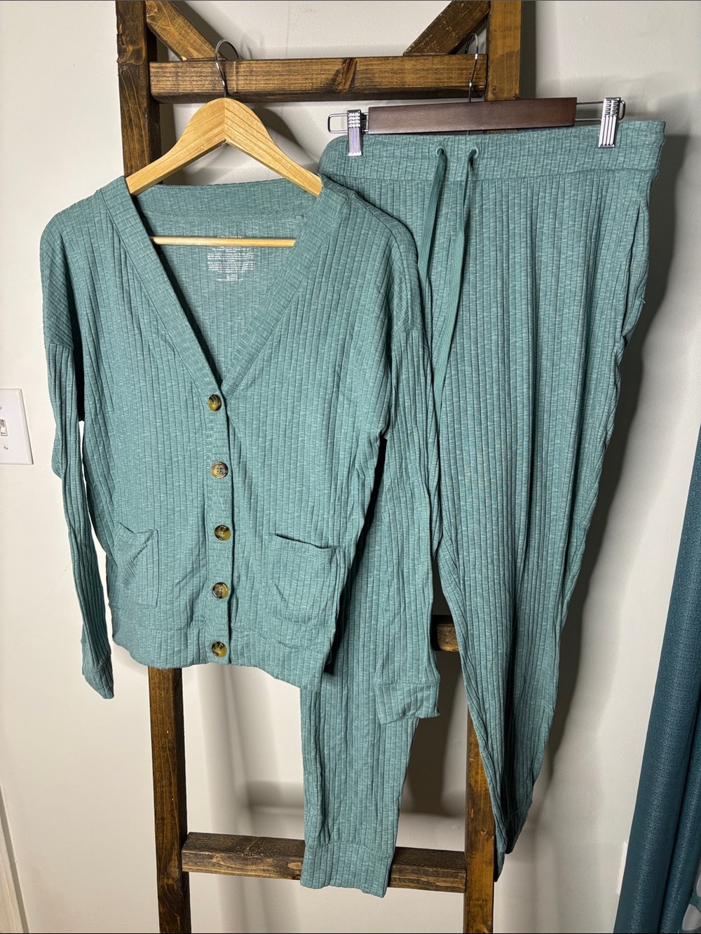 Ribbed Button-Front Lounge Cardigan & Joggers - Sage Green Size S